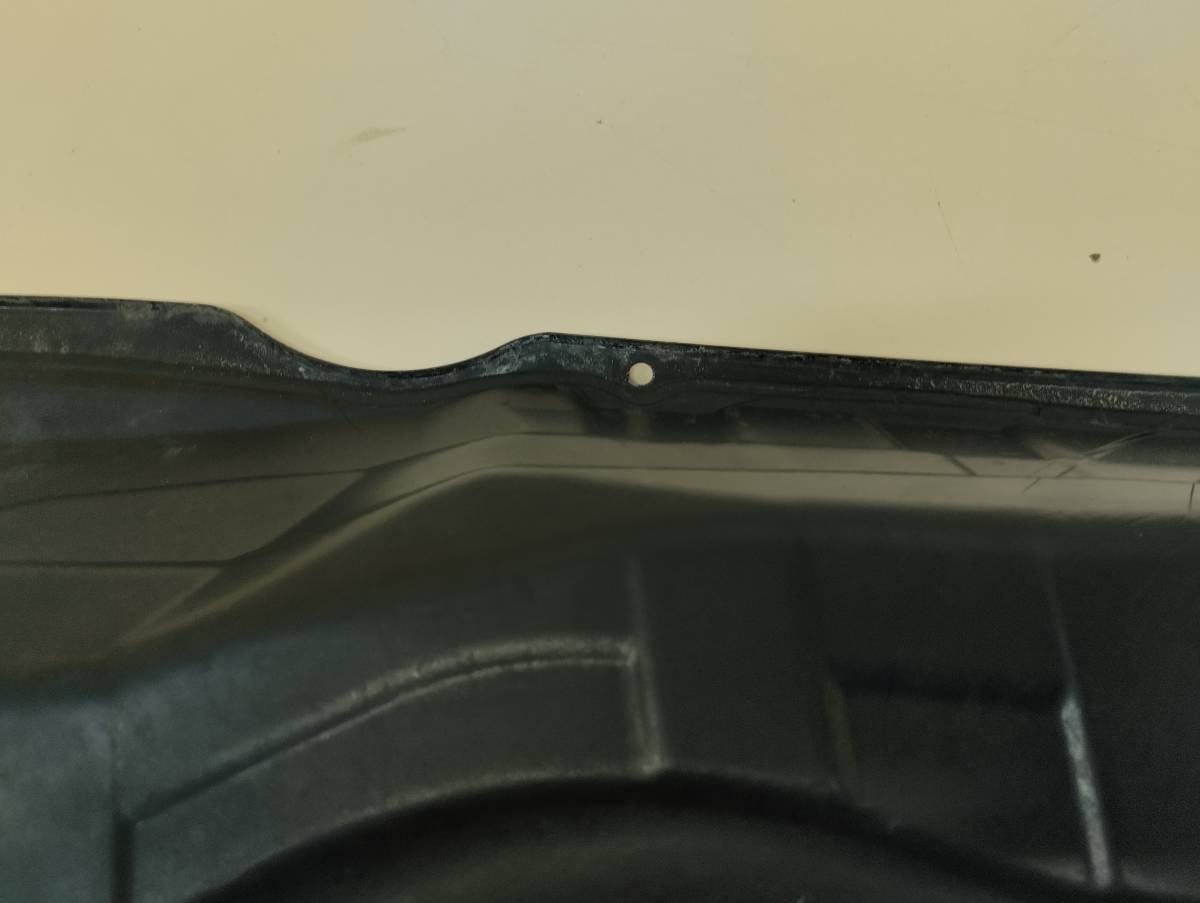 Водосток Kia Rio 3 (QB) 2011-2017 Водосток Kia Rio 3 (QB) 2011-2017