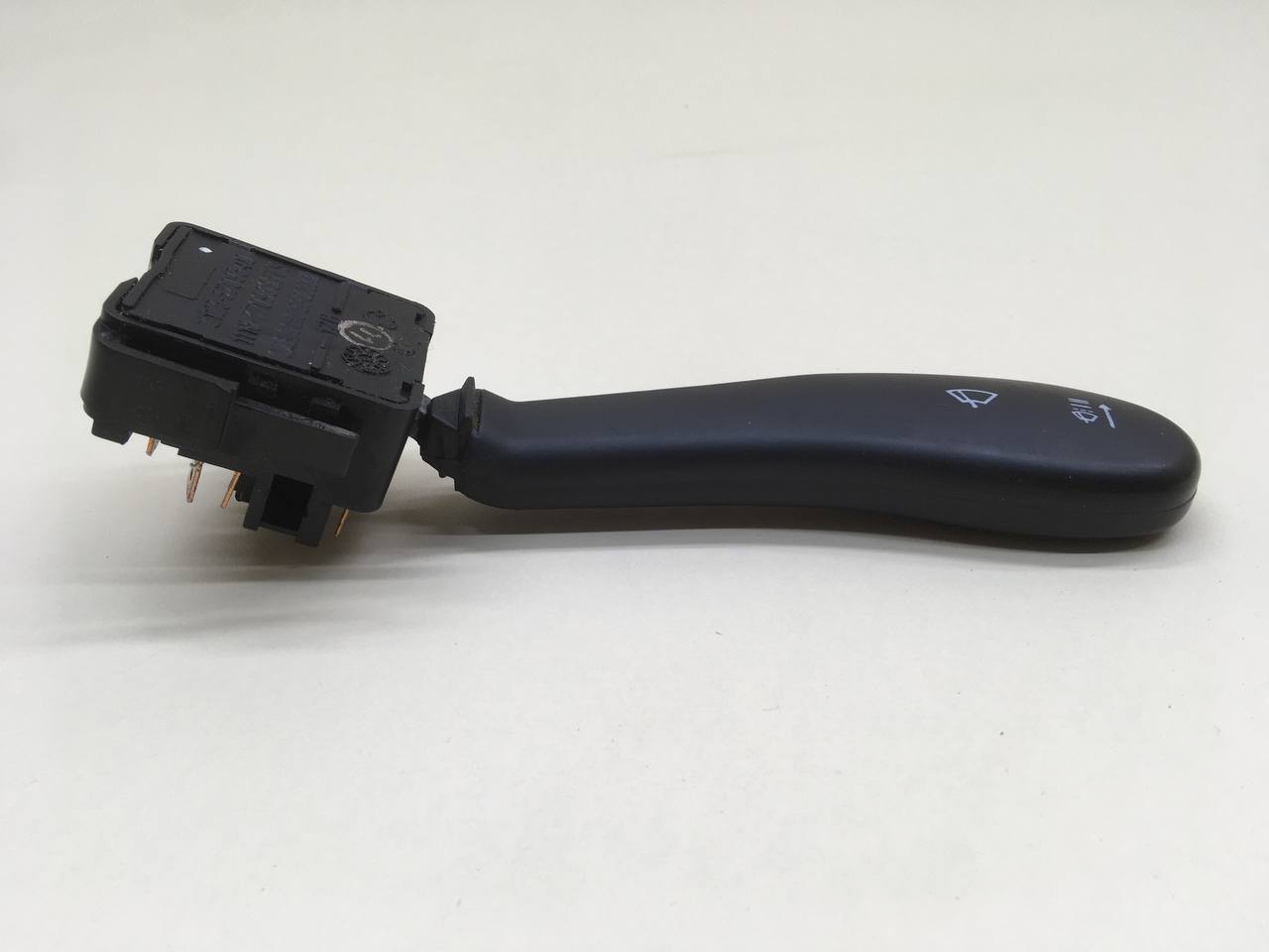 Переключатель стеклоочистителей Chevrolet Niva 2009-2020