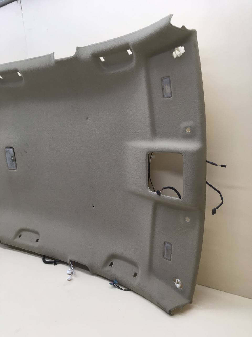 Обшивка потолка Toyota Rav 4 (A30) 2006-2013 Обшивка потолка Toyota Rav 4 (A30) 2006-2013