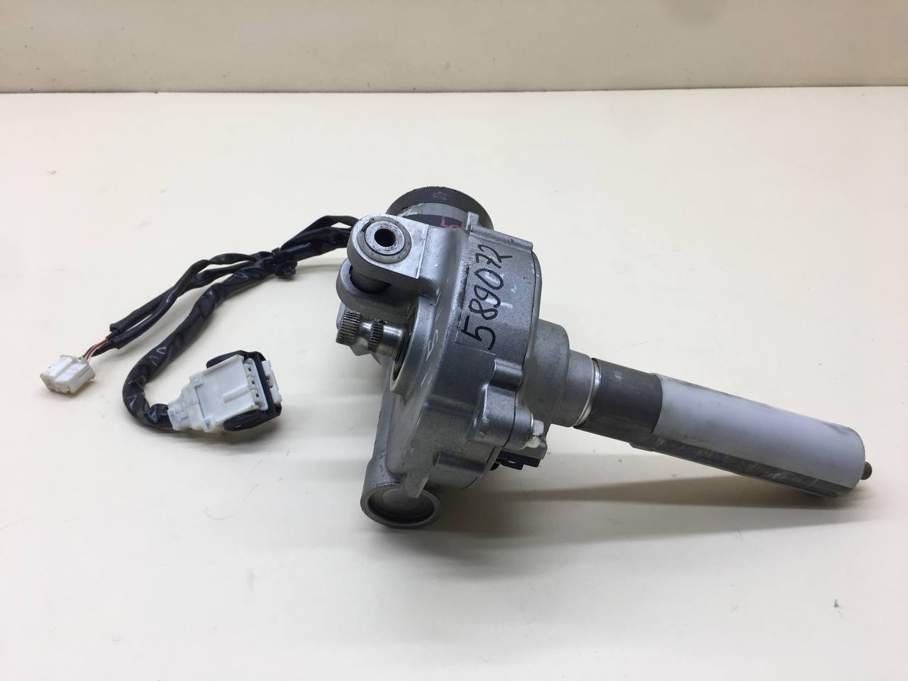 Колонка рулевая Toyota Corolla E150 2006-2013