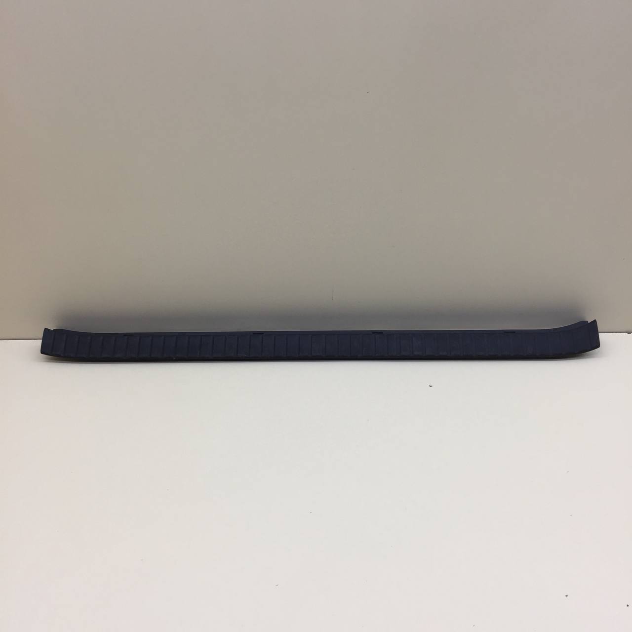 Обшивка багажника Toyota Rav 4 (A30) 2006-2013