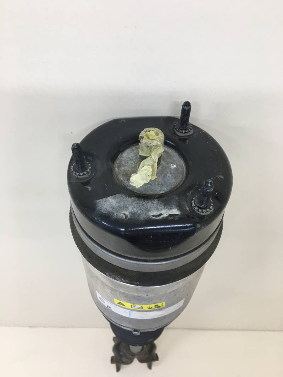 Амортизатор передний правый Jeep Grand Cherokee (WK2) 2010>