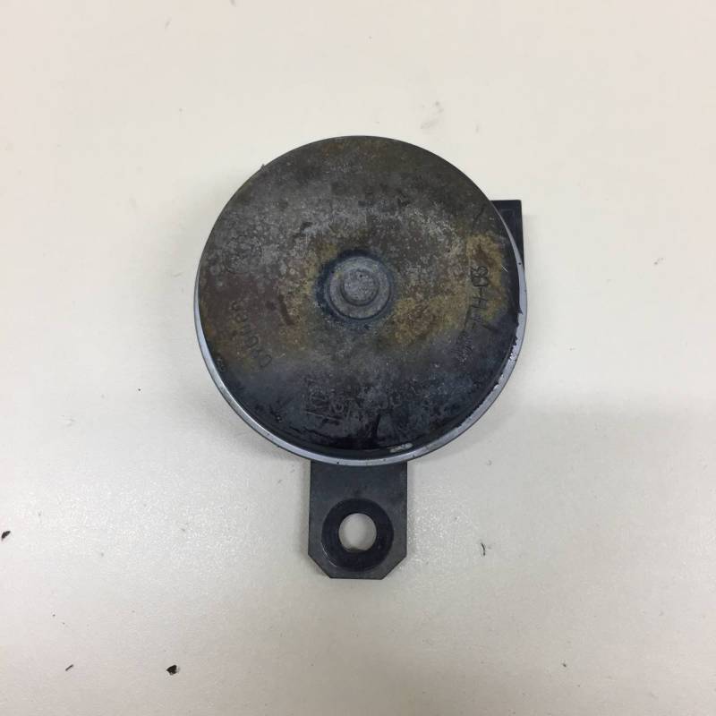 Сигнал звуковой Toyota Rav 4 (A30) 2006-2013 Сигнал звуковой Toyota Rav 4 (A30) 2006-2013