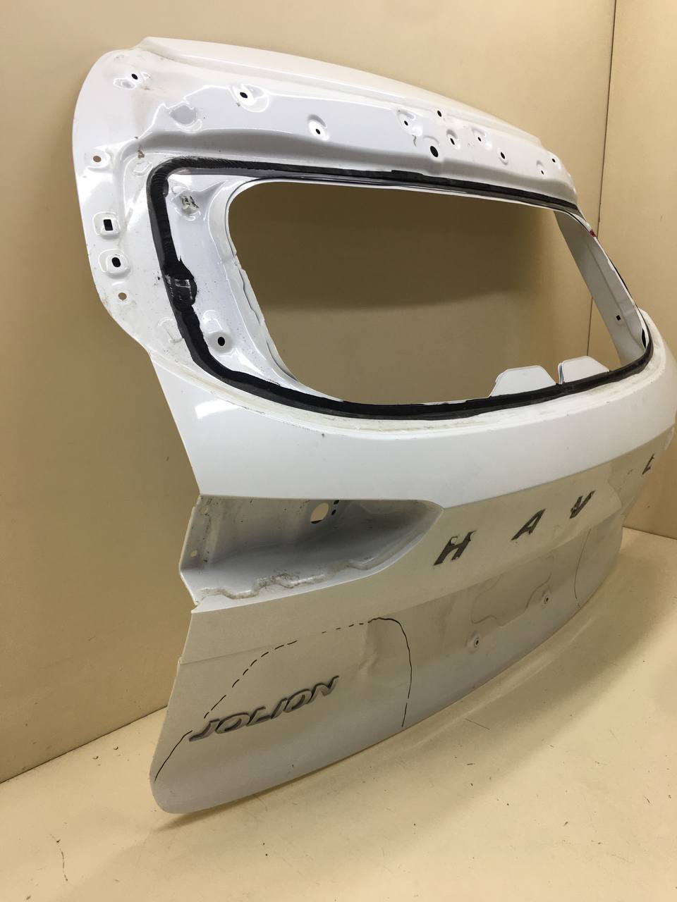 Дверь багажника Haval Jolion 2020>
