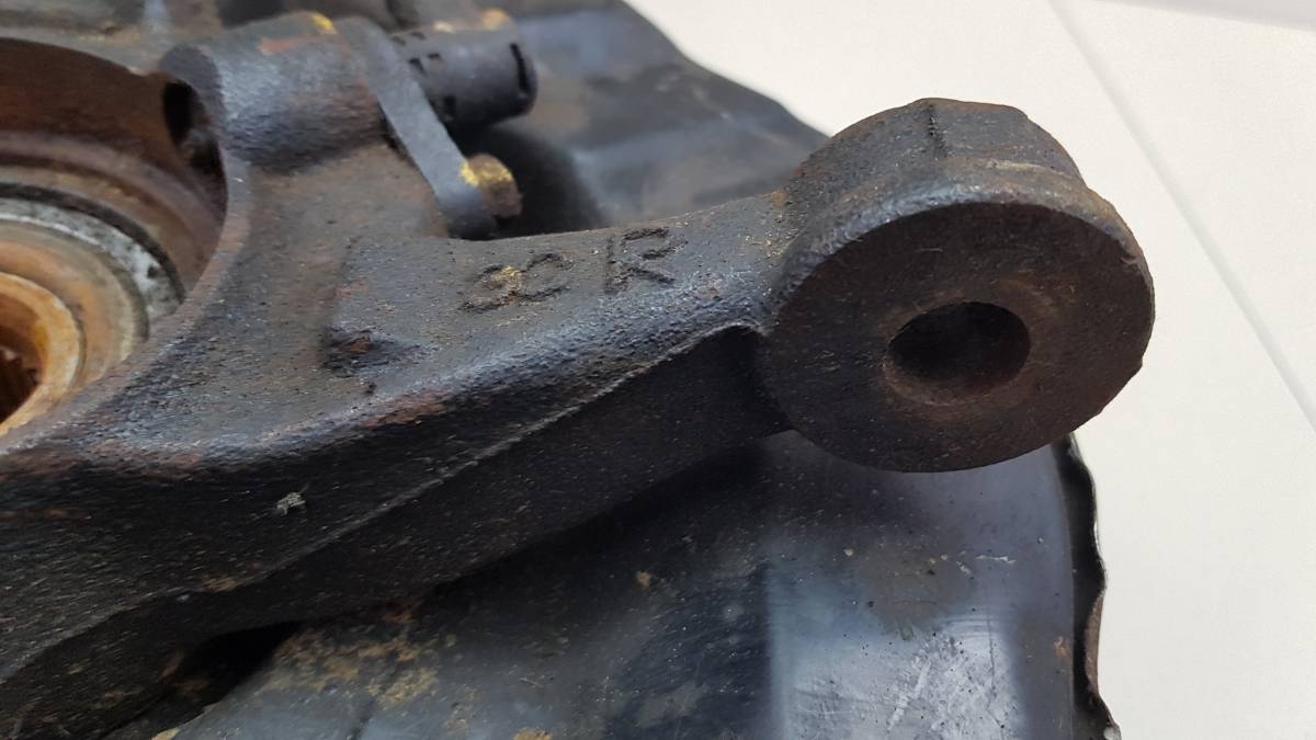 Кулак поворотный передний правый Toyota Vista Ardeo (V50) 1998-2003 Кулак поворотный передний правый Toyota Vista Ardeo (V50) 1998-2003