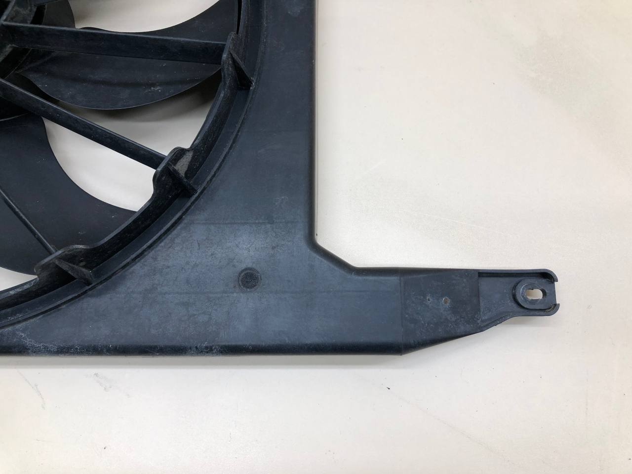 Диффузор вентилятора Nissan Almera 3 (G11, G15) 2012>