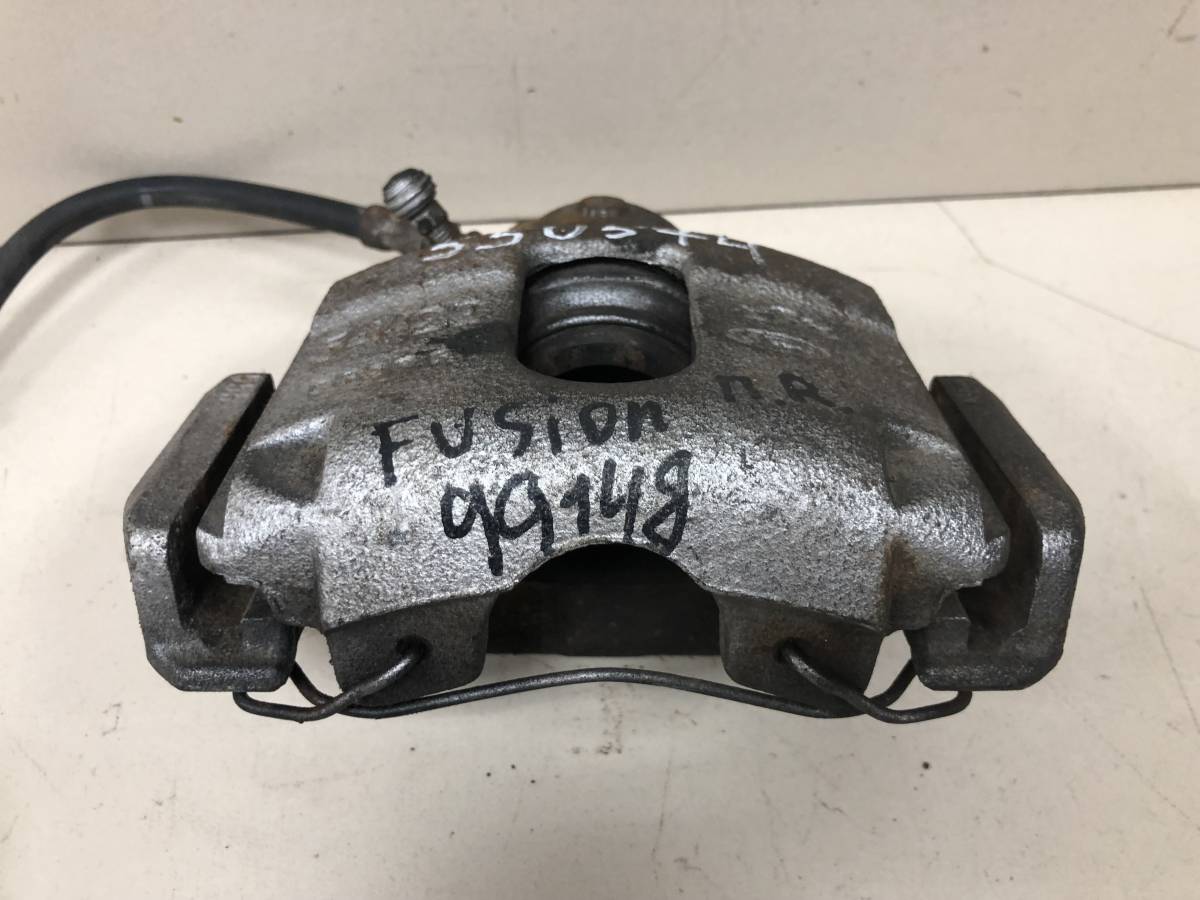 Суппорт передний правый Ford Fusion (JU) 2002-2012