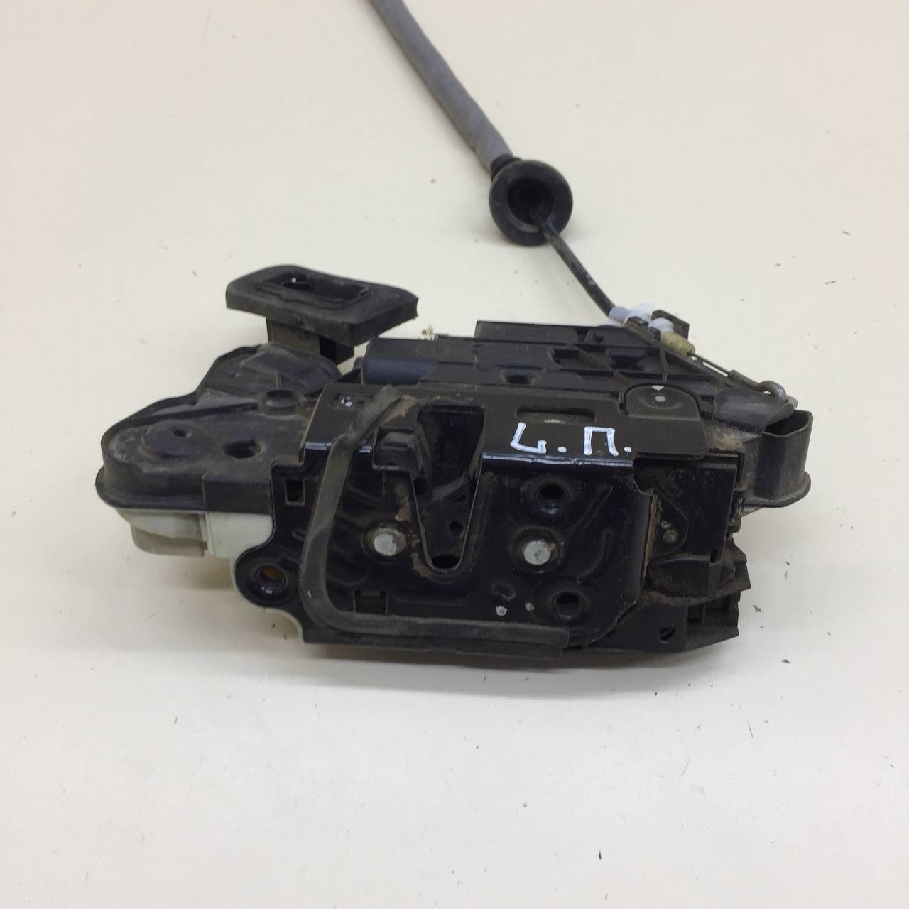 Замок двери передней левой Volkswagen Polo (MK5) 2011-2020