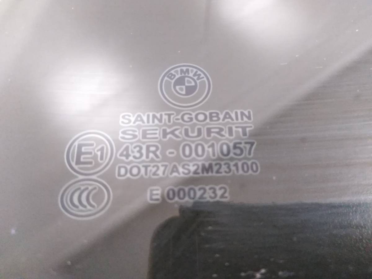 Стекло двери задней левой BMW X3 E83 2004-2010