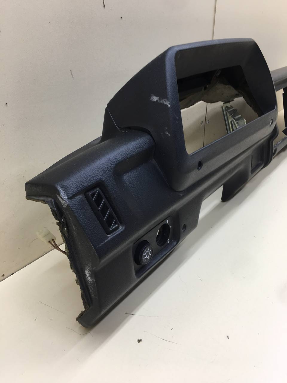 Торпедо Lada Niva 2131 1993>