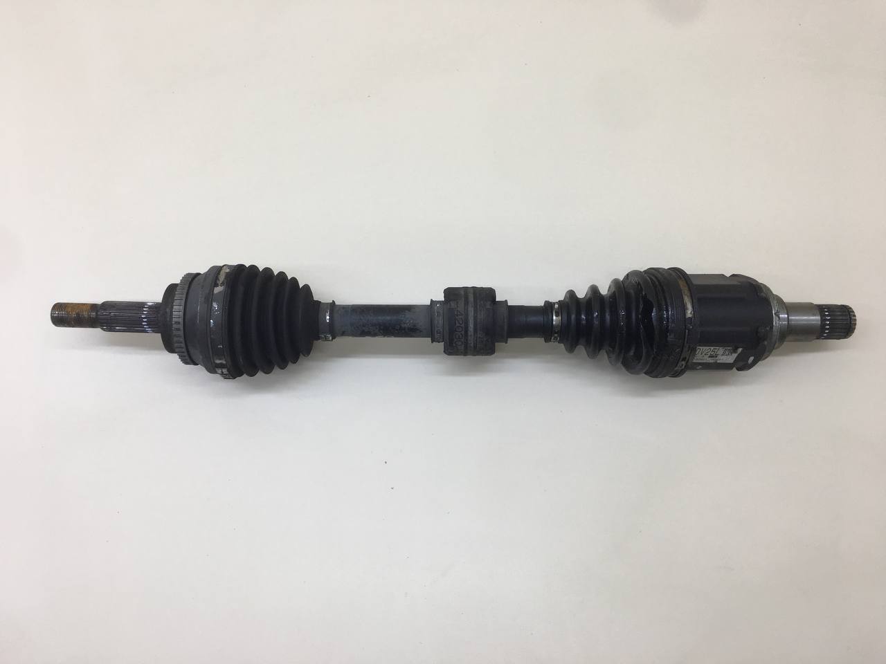 Полуось передняя левая Toyota Camry (V50) 2011-2017 Полуось передняя левая Toyota Camry (V50) 2011-2017