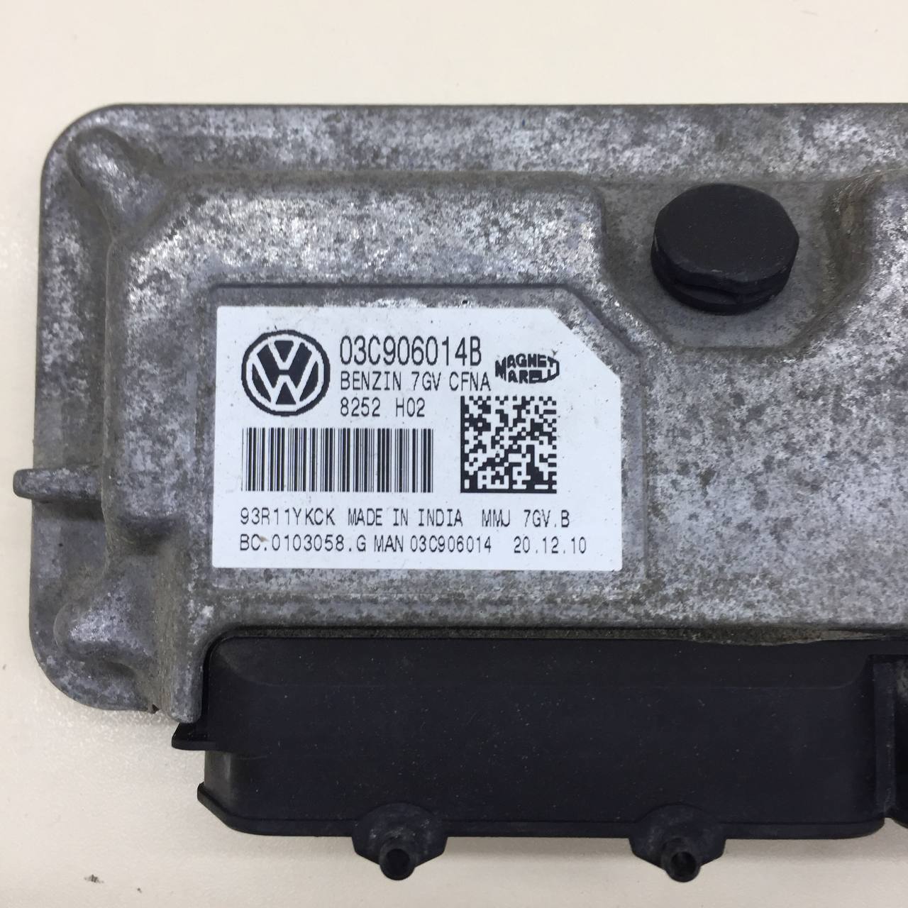 Блок управления двигателем Volkswagen Polo (MK5) 2011-2020