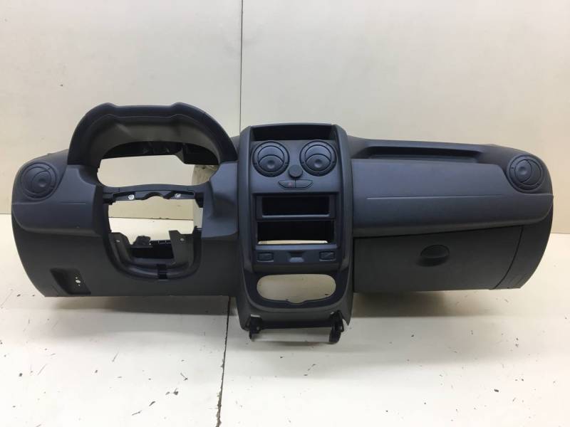 Торпедо Renault Duster (HSA, HSM) 2012> Торпедо Renault Duster (HSA, HSM) 2012>