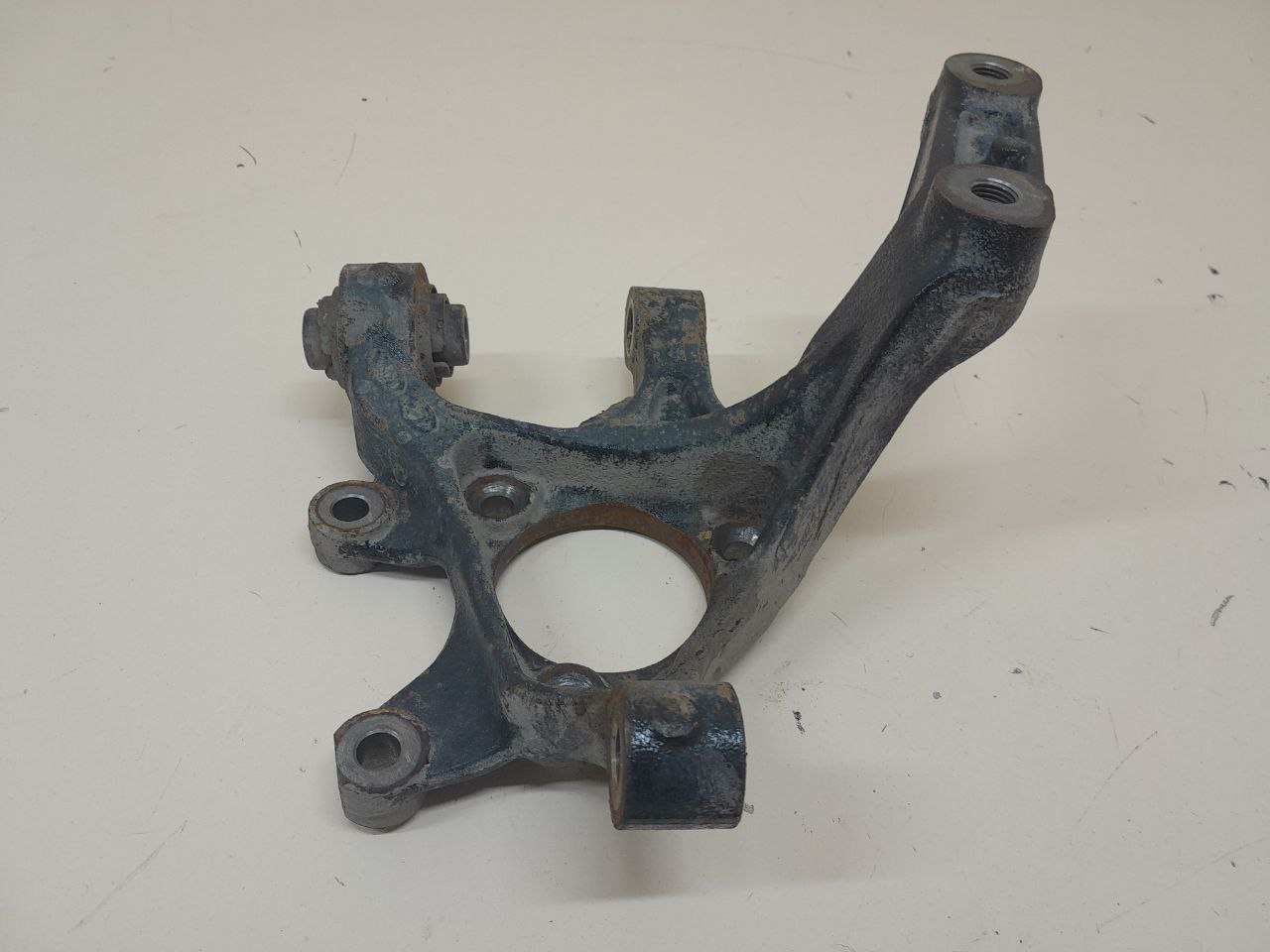 Кулак поворотный задний правый Kia Xceed 2019-2023