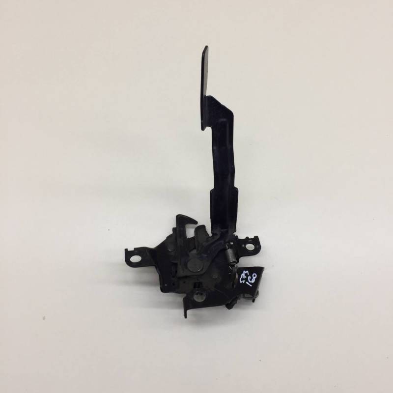 Замок капота Toyota Rav 4 (XA40) 2013-2019