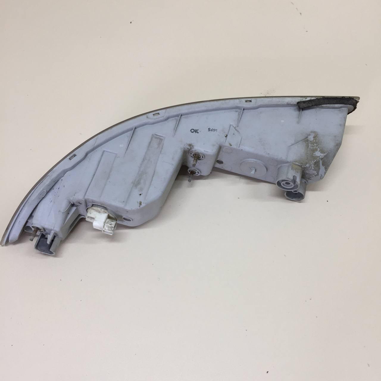 Указатель поворота в бампер правый Nissan Almera Classic (B10) 2006-2013 Указатель поворота в бампер правый Nissan Almera Classic (B10) 2006-2013