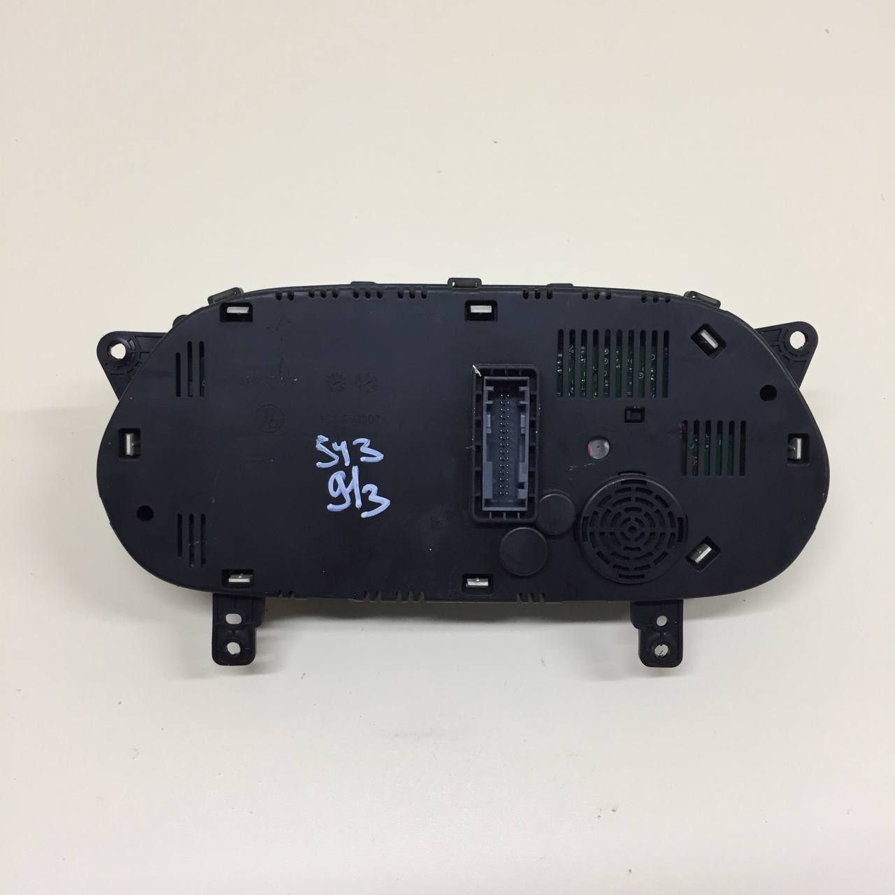 Панель приборов Chevrolet Cobalt (T250) 2011-2015 Панель приборов Chevrolet Cobalt (T250) 2011-2015