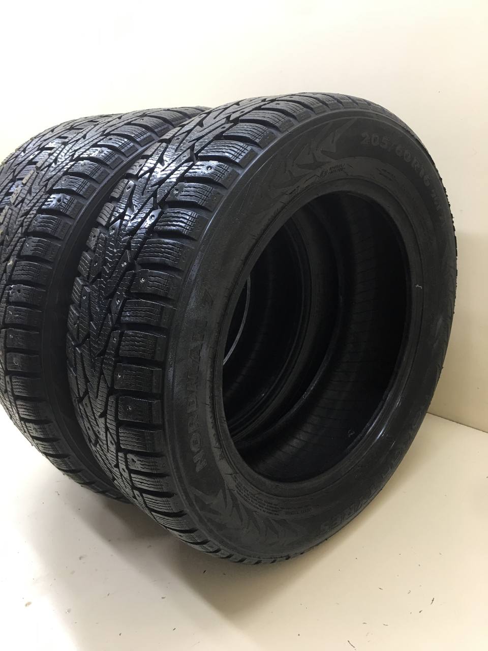 Шины R16 Зимние шипованные Nordman Nokian TYRES