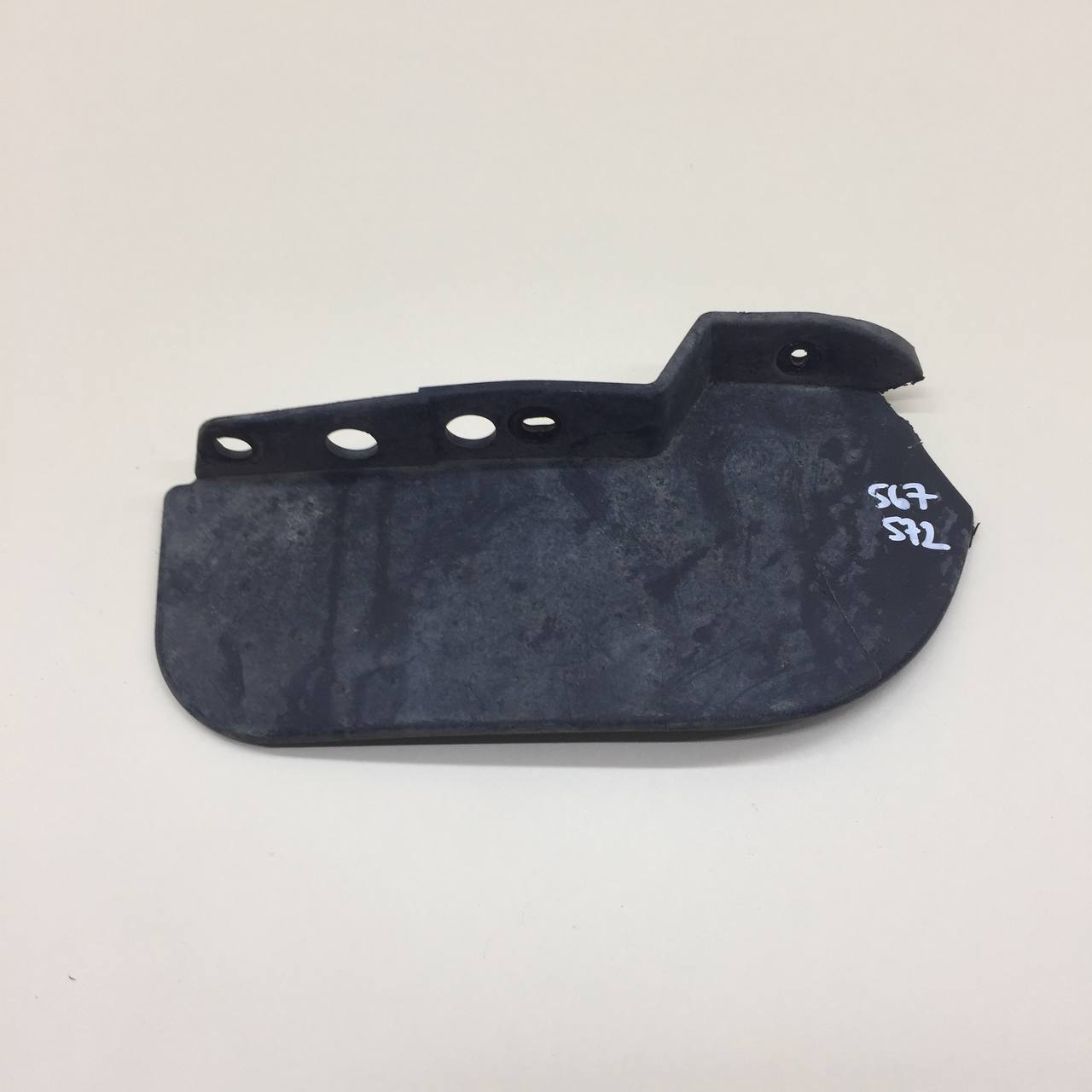 Брызговик передний левый Toyota Rav 4 (A30) 2006-2013