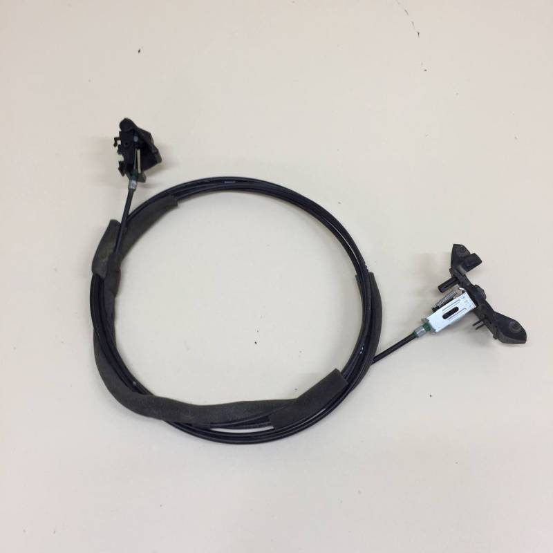 Ручка открывания лючка бензобака Mazda Mazda 3 (BM) 2013-2016 Ручка открывания лючка бензобака Mazda Mazda 3 (BM) 2013-2016