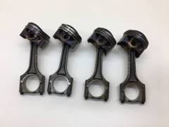 Поршень с шатуном Volkswagen Passat B7 2011-2015