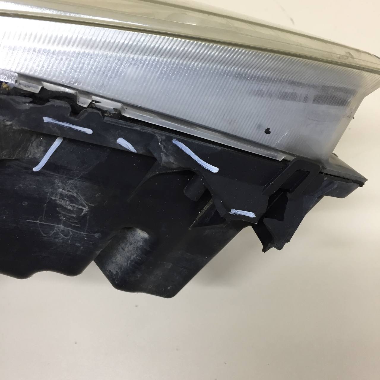 Фара левая Chevrolet Cobalt (T250) 2011-2015 Фара левая Chevrolet Cobalt (T250) 2011-2015