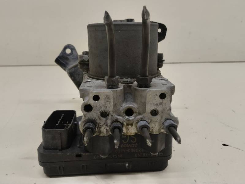 Блок ABS (насос) Lexus RX 350 /450h (XL10) 2009-2015 Блок ABS (насос) Lexus RX 350 /450h (XL10) 2009-2015