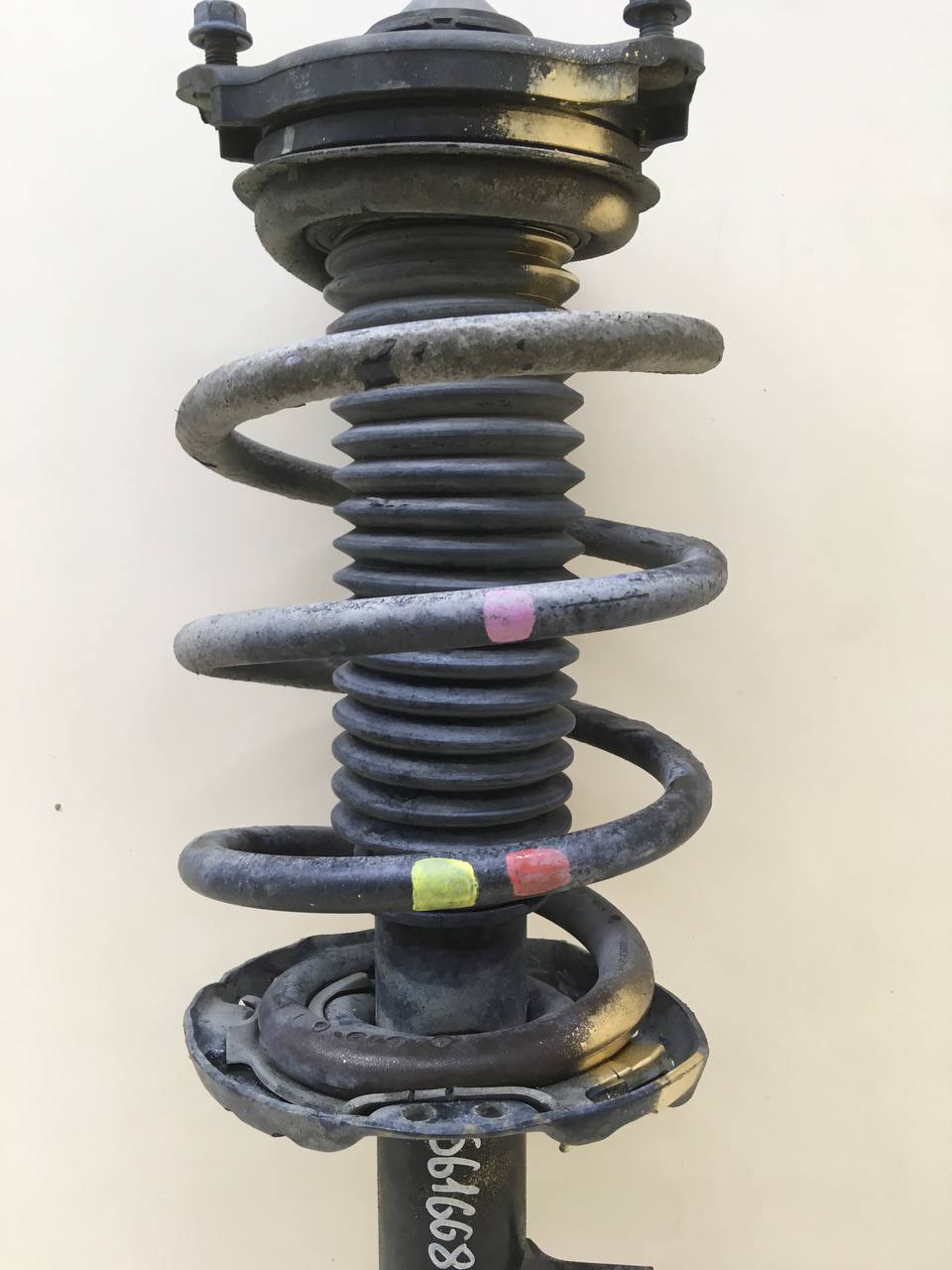 Амортизатор передний правый Hyundai Tucson (TL) 2015-2021