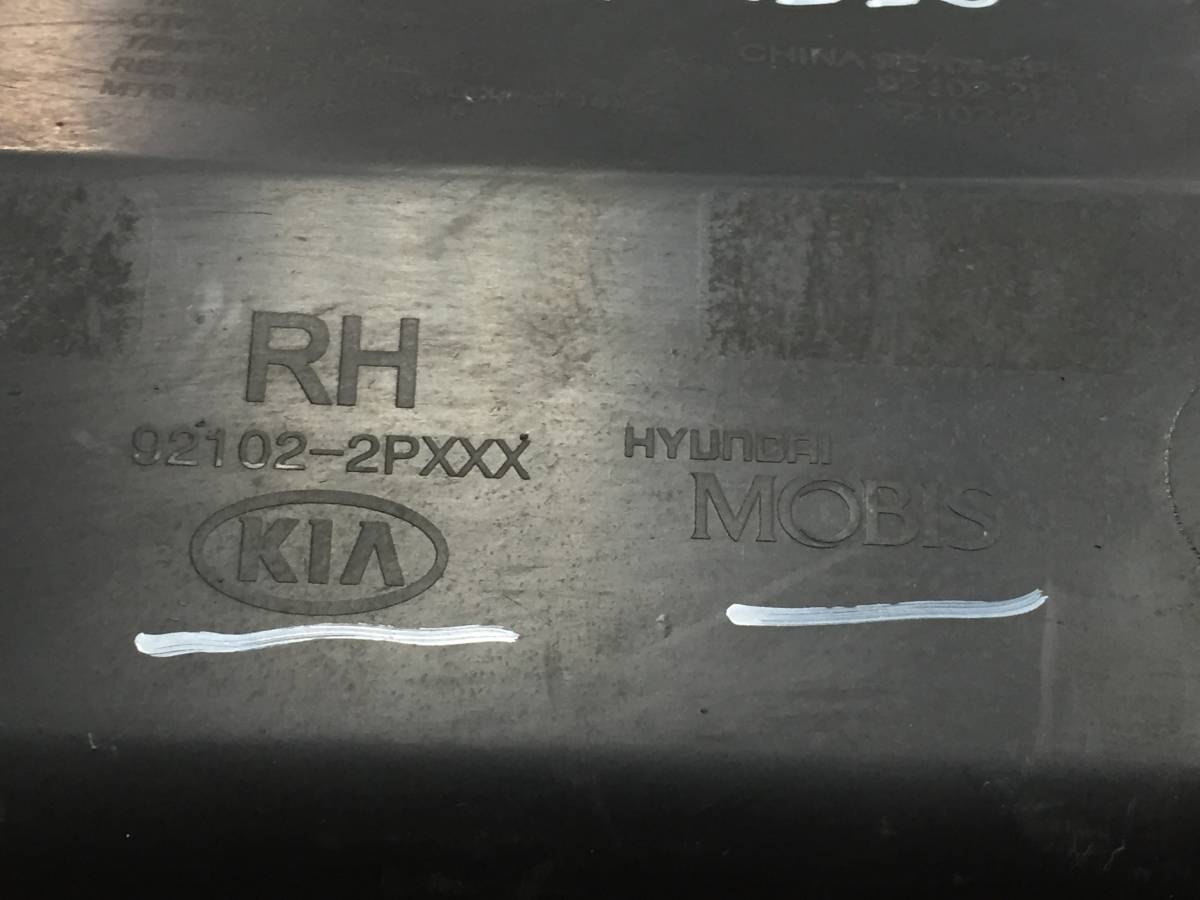 Фара правая Kia Sorento (XM) 2009-2021