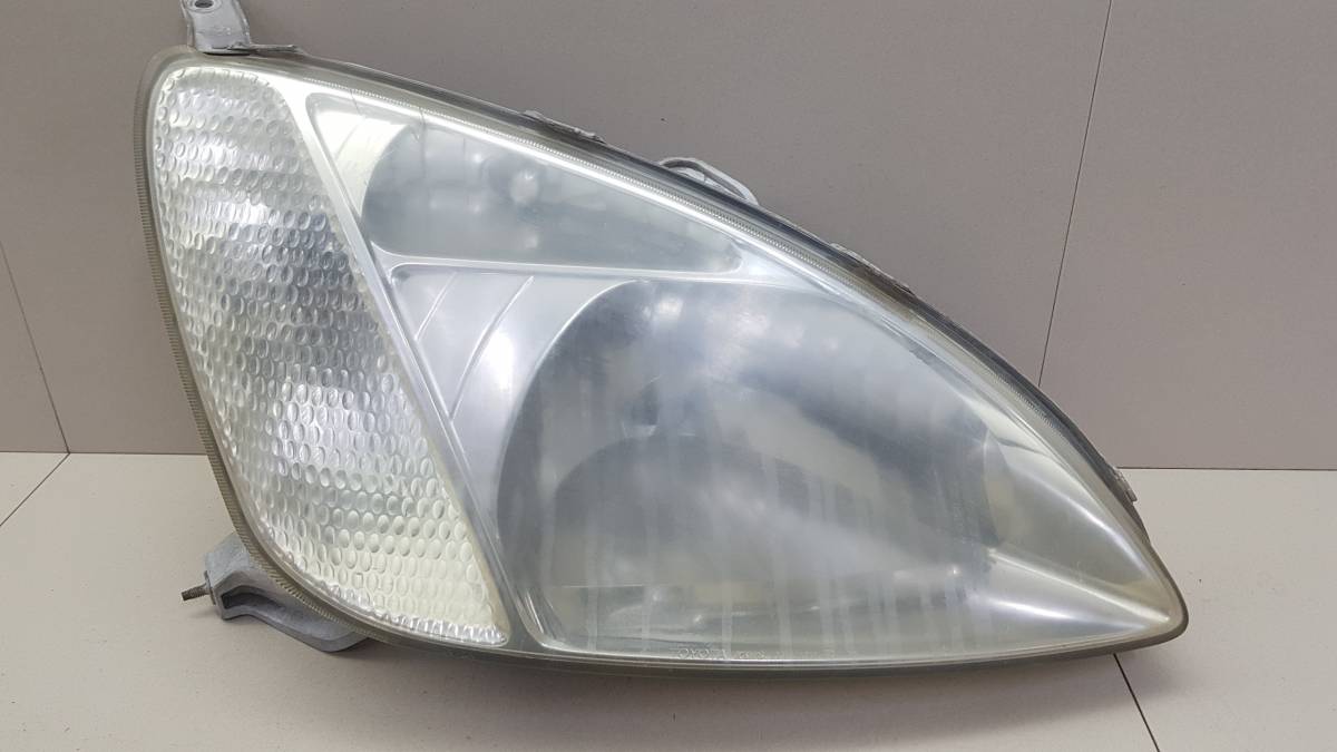 Фара правая Toyota Prius (W10) 1997-2003