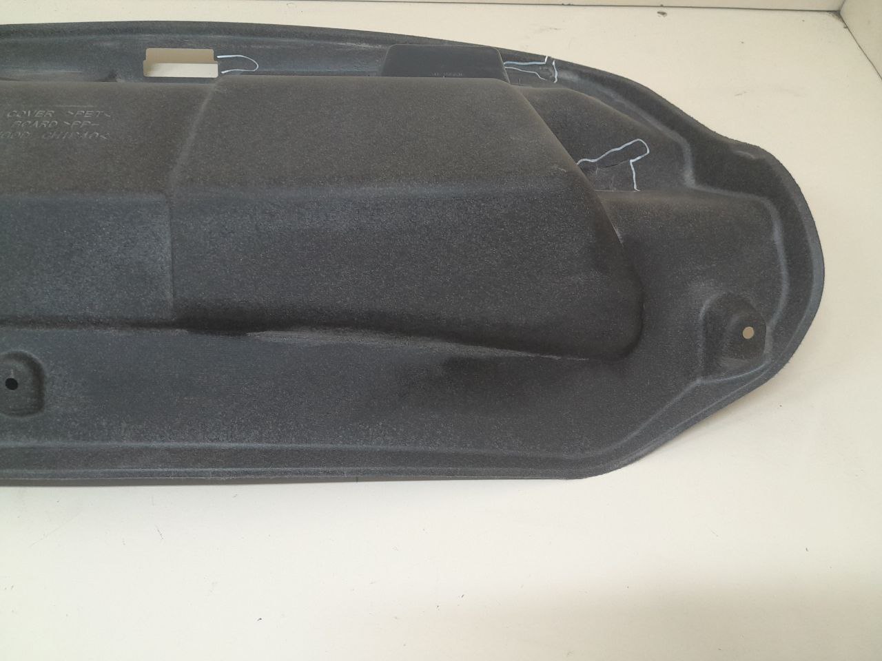 Обшивка двери багажника Mitsubishi Lancer X (CX, CY) 2007> Обшивка двери багажника Mitsubishi Lancer X (CX, CY) 2007>