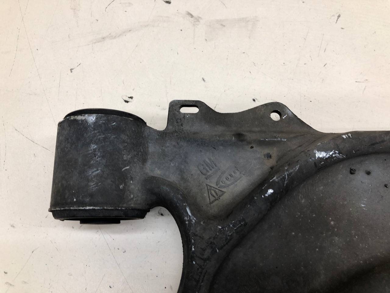 Рычаг передний правый Chevrolet Cruze (J300) 2009-2016