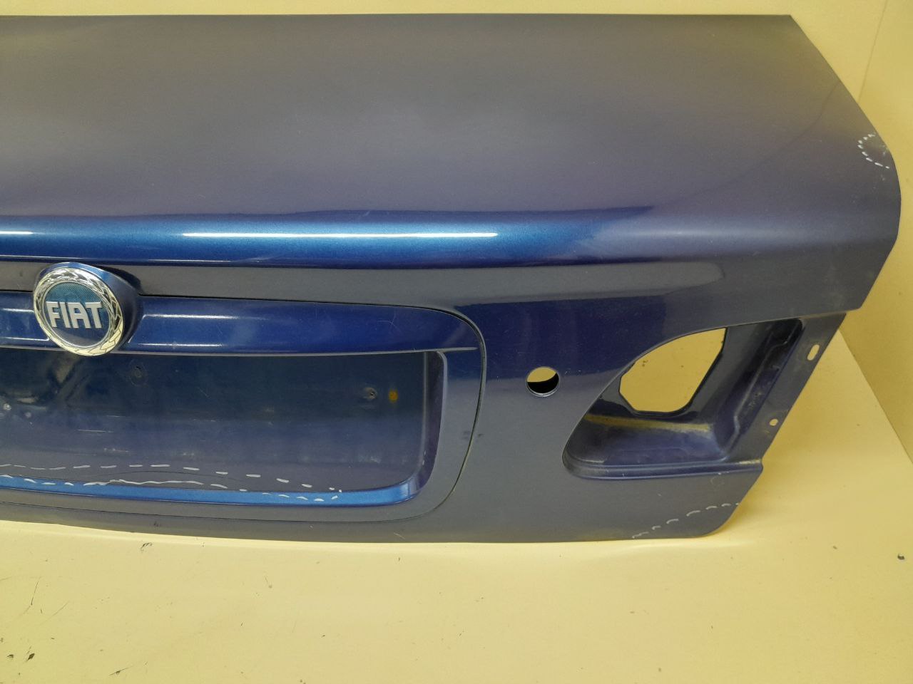 Крышка багажника Fiat Albea 2002-2012