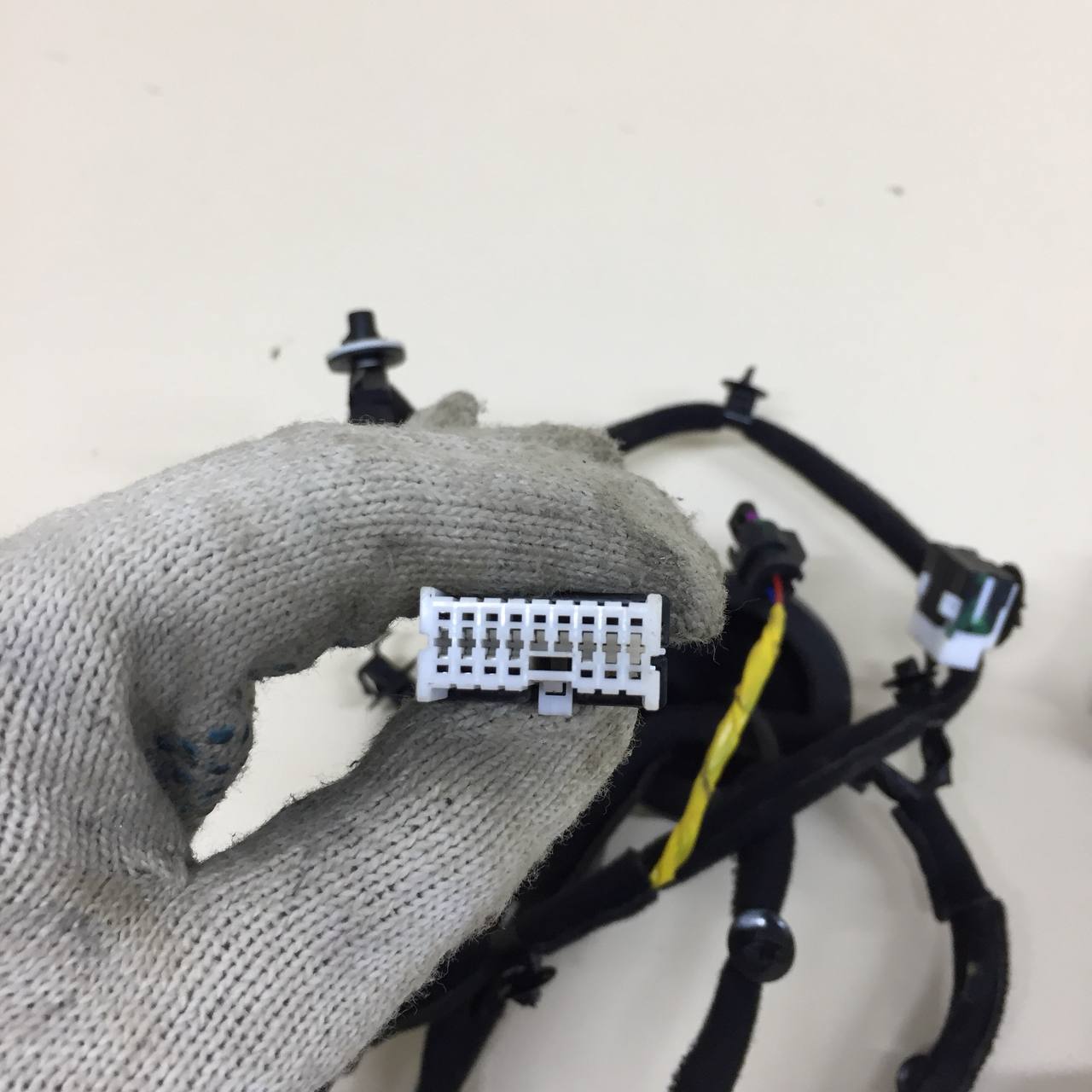 Проводка двери Kia Xceed 2019-2023