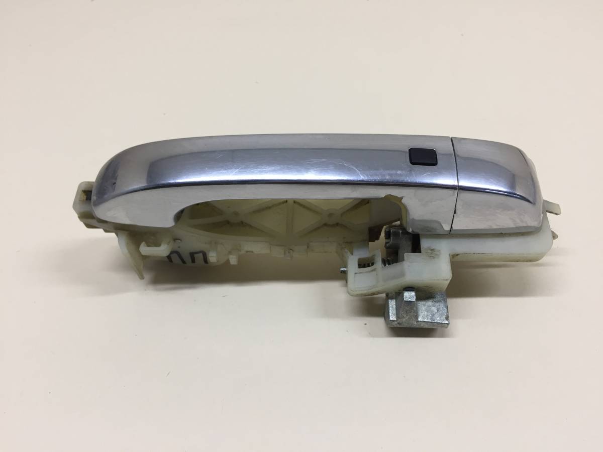 Ручка двери передней наружная правая Hyundai ix55 2007-2013