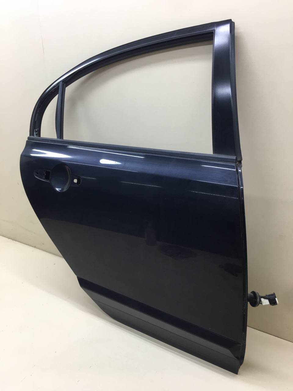 Дверь задняя правая Honda Civic 4D 2006-2012