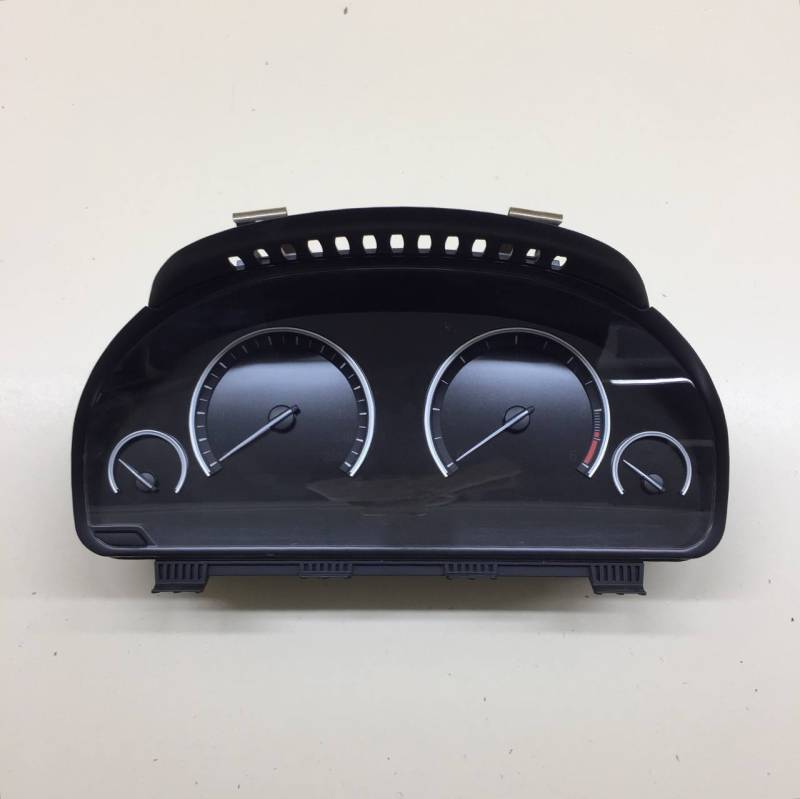 Панель приборов BMW X5 F15/F85 2013-2018 Панель приборов BMW X5 F15/F85 2013-2018