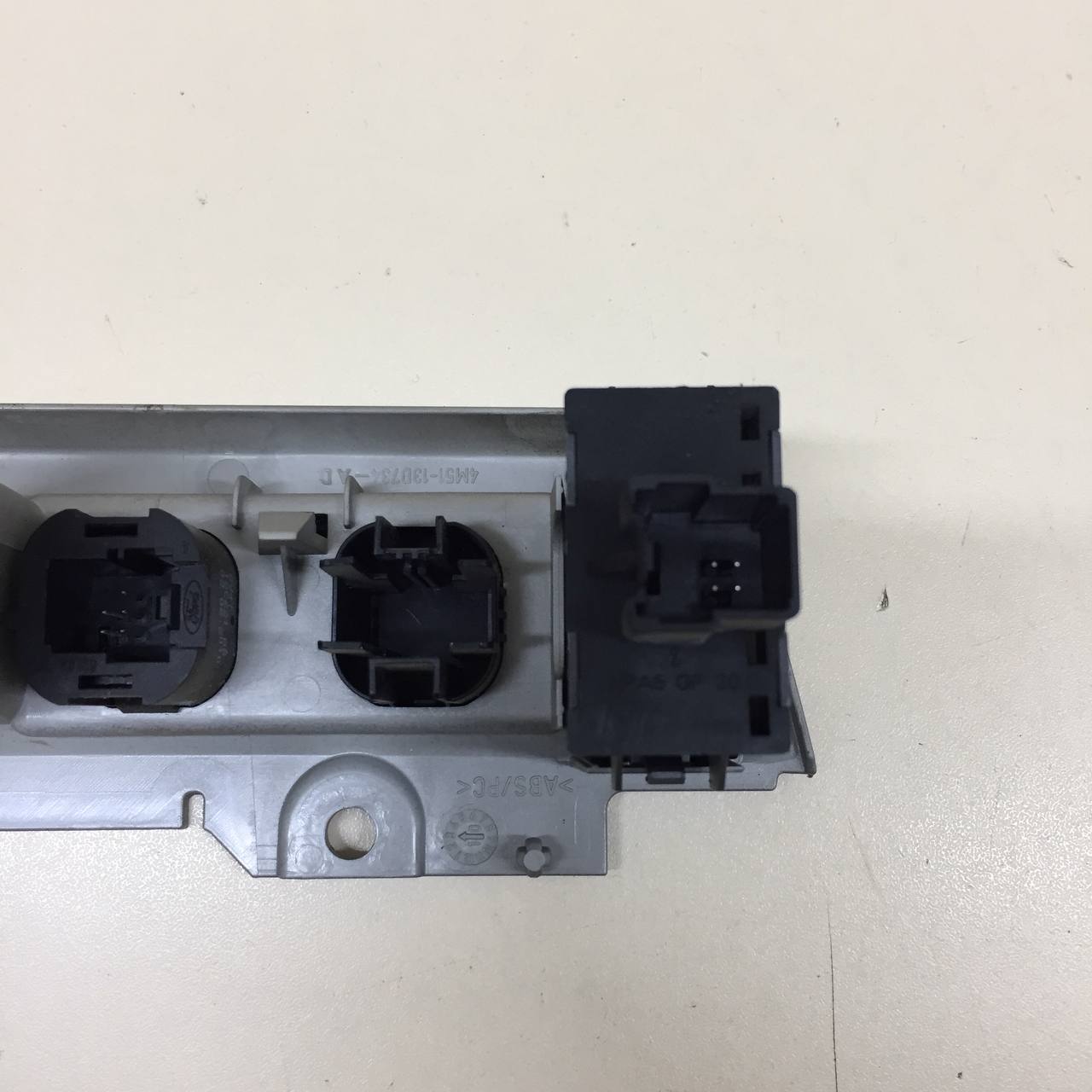 Блок кнопок Ford Focus 2 (DB) 2008-2011