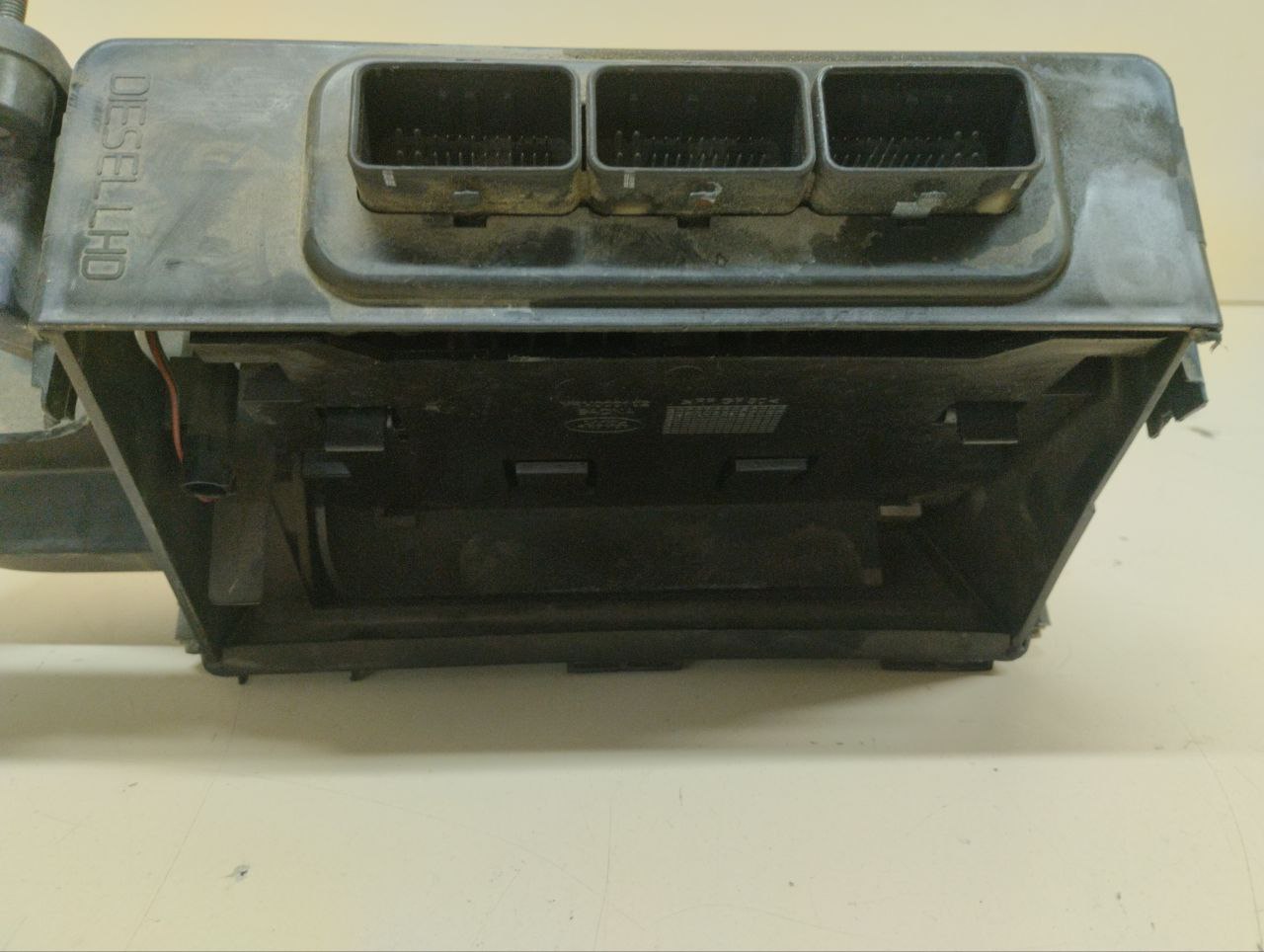 Блок управления двигателем Land Rover Discovery 3 (L319) 2004-2009 Блок управления двигателем Land Rover Discovery 3 (L319) 2004-2009