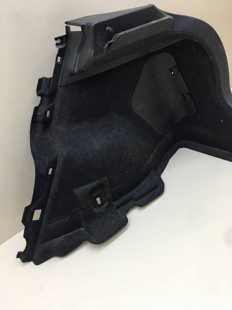 Обшивка багажника Toyota Auris (E150) 2006-2012