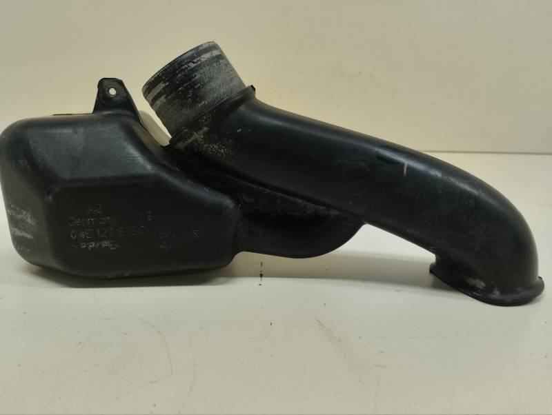 Резонатор воздушного фильтра Skoda Rapid 2012-2020