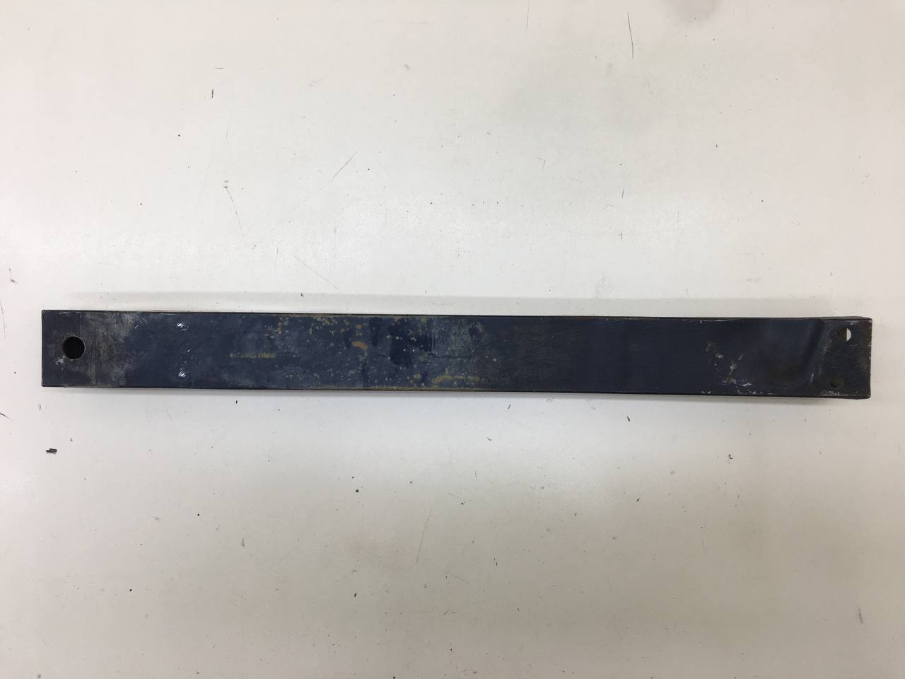 Кронштейн передней балки Lada Vesta 2015>