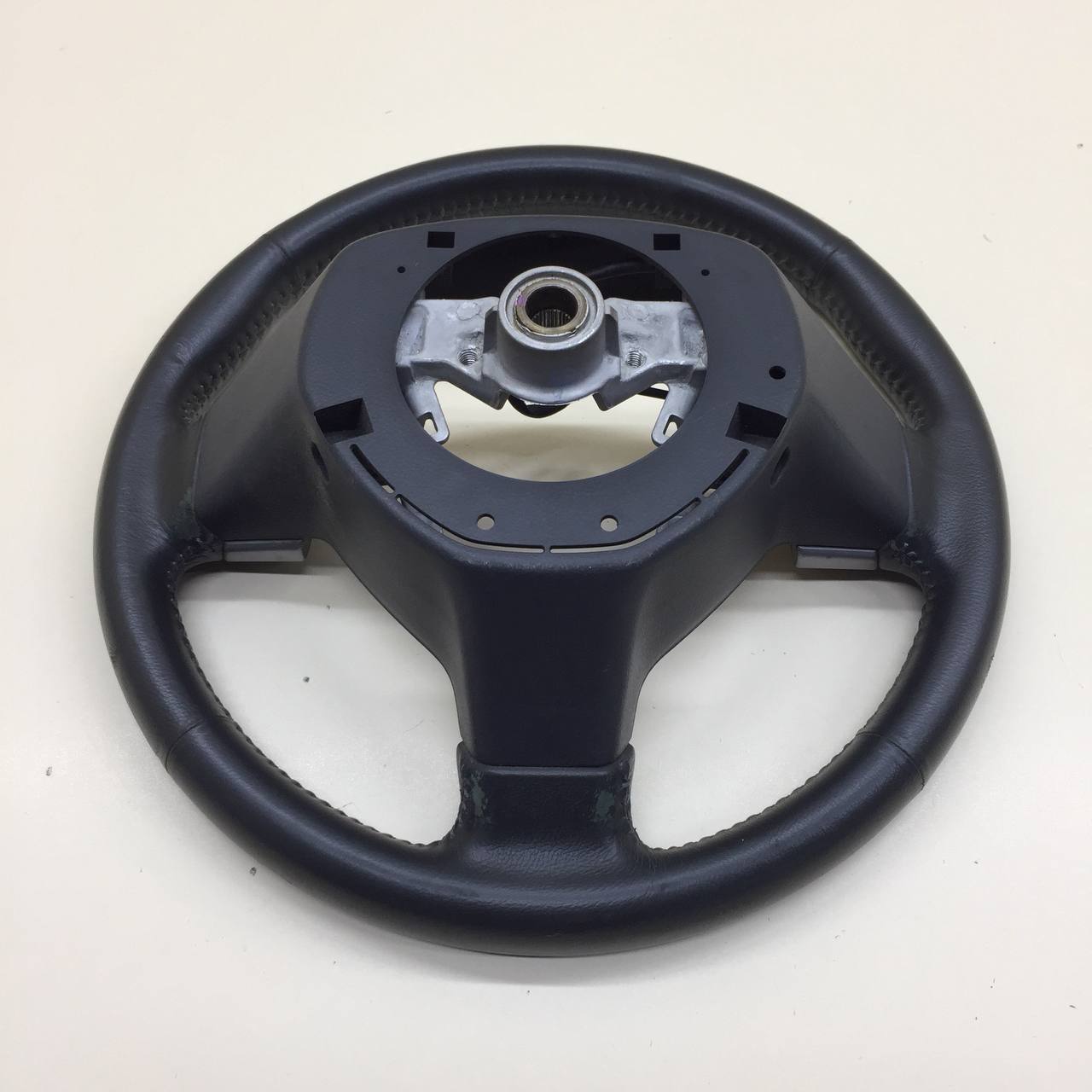 Рулевое колесо для AIR BAG (без AIR BAG) Suzuki SX4 2006-2013 Рулевое колесо для AIR BAG (без AIR BAG) Suzuki SX4 2006-2013