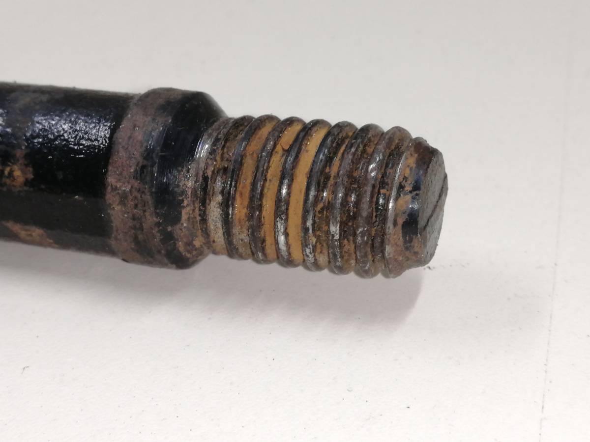 Крюк буксировочный Skoda Octavia (A5 1Z-) 2004-2013 Крюк буксировочный Skoda Octavia (A5 1Z-) 2004-2013