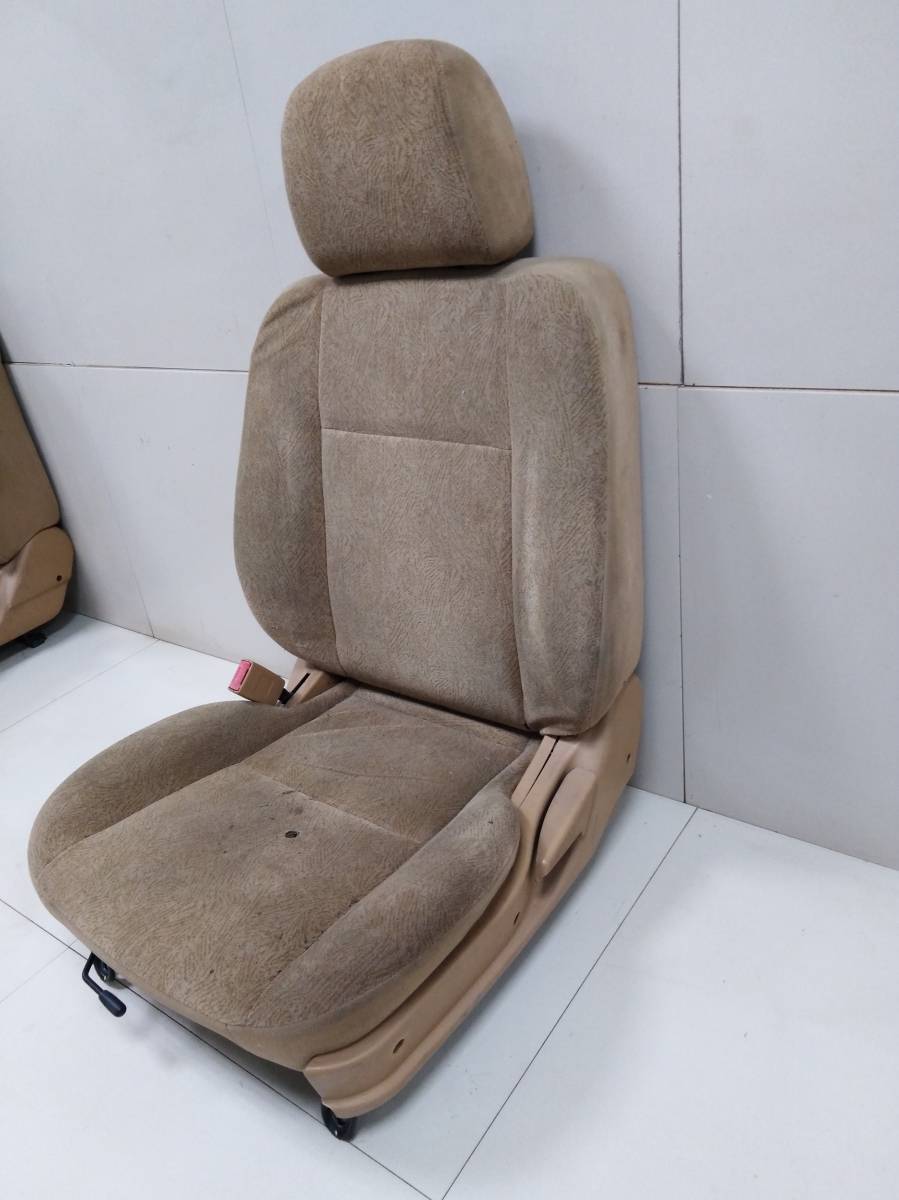 Сиденье (комплект) Great Wall H1 2005-2010
