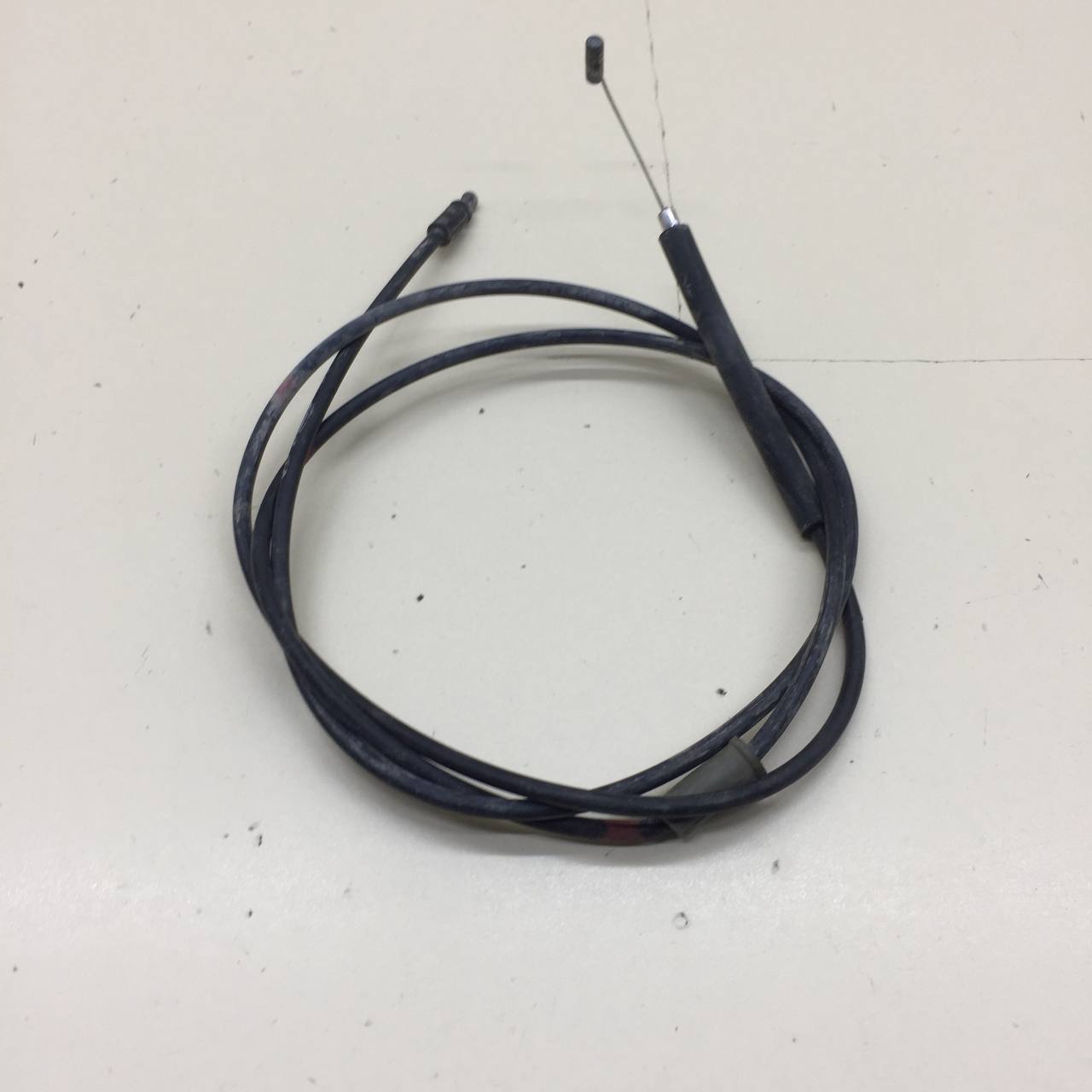 Трос открывания капота Hyundai Solaris (RB) 2010-2017