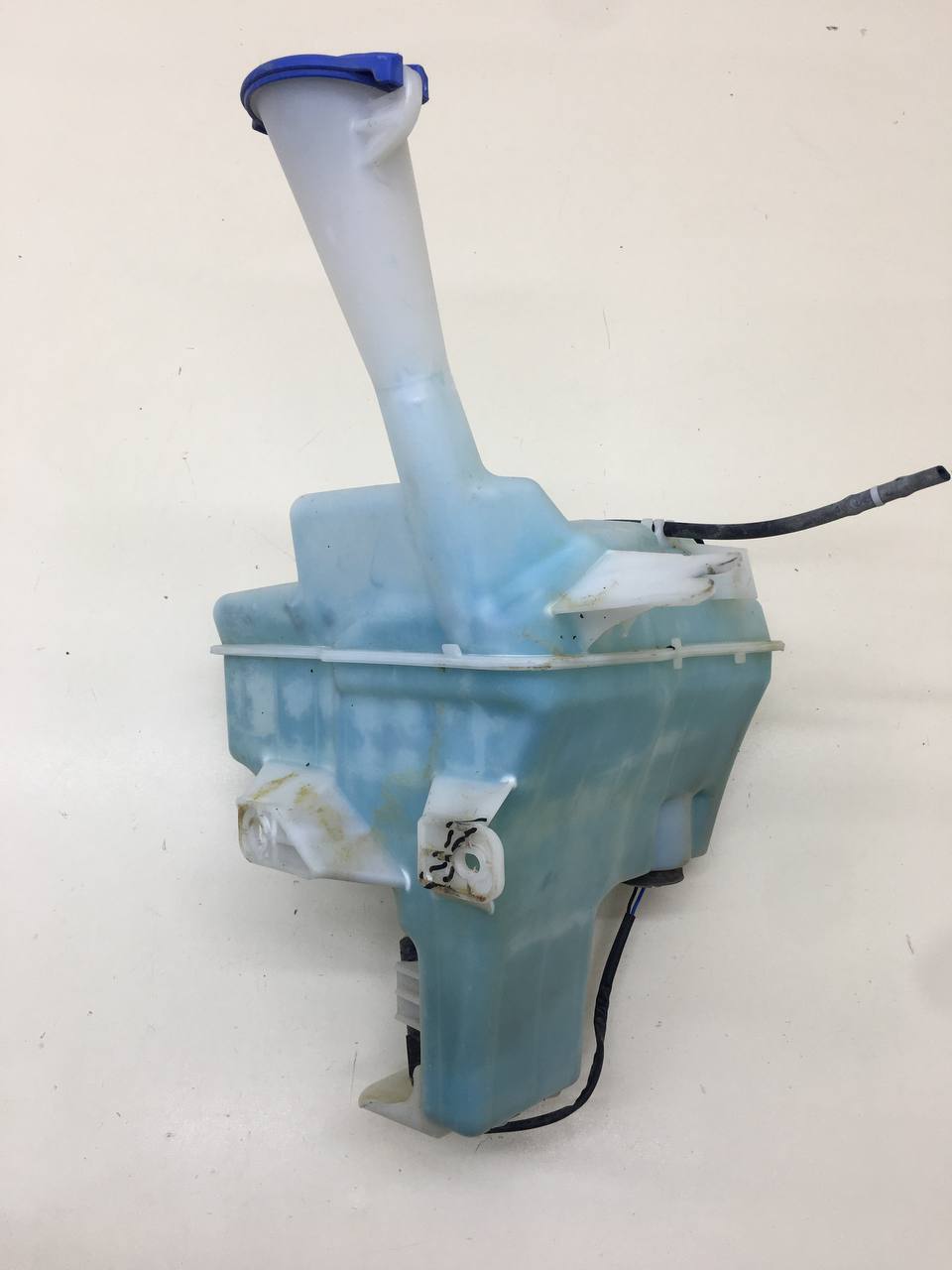 Бачок омывателя лобового стекла Hyundai Solaris (RB) 2010-2017