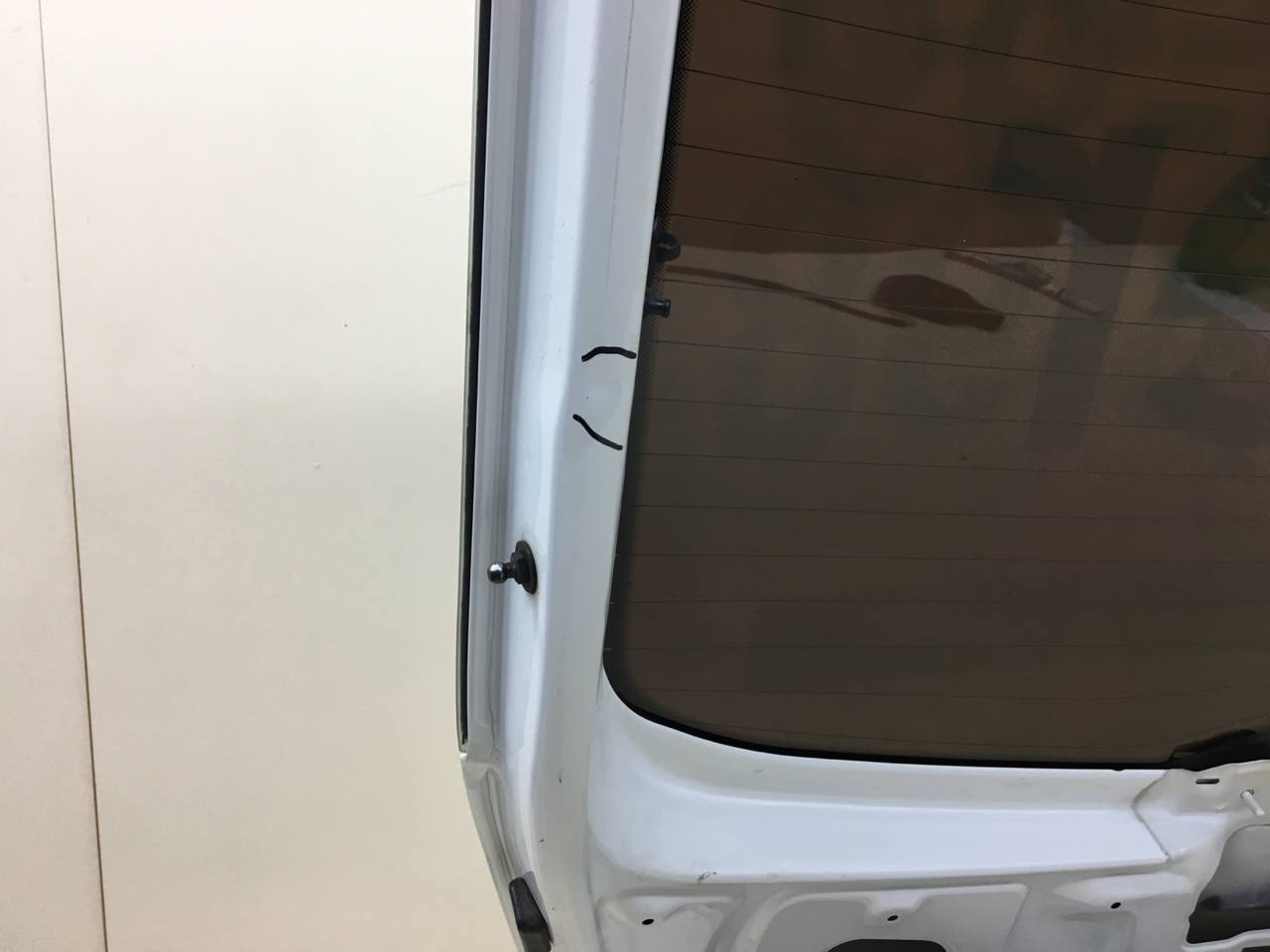 Дверь багажника со стеклом Skoda Rapid 2012-2020