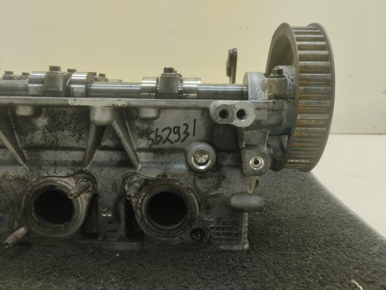Головка блока цилиндров Land Rover Discovery 3 (L319) 2004-2009 Головка блока цилиндров Land Rover Discovery 3 (L319) 2004-2009