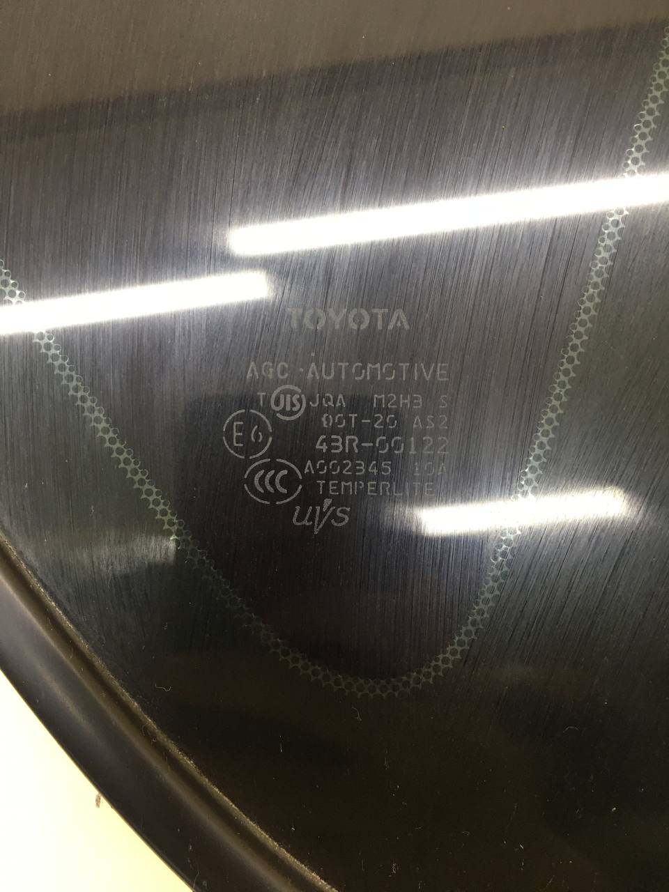 Стекло кузовное глухое правое Toyota Rav 4 (A30) 2006-2013